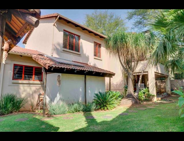 3 BEDROOM TOWNHOUSE FOR SALE IN WILLOWBROOK